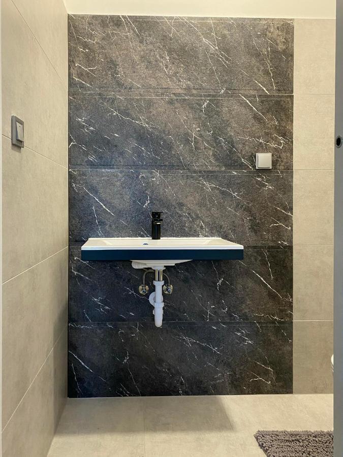 Corner Apartman Koszeg Bagian luar foto